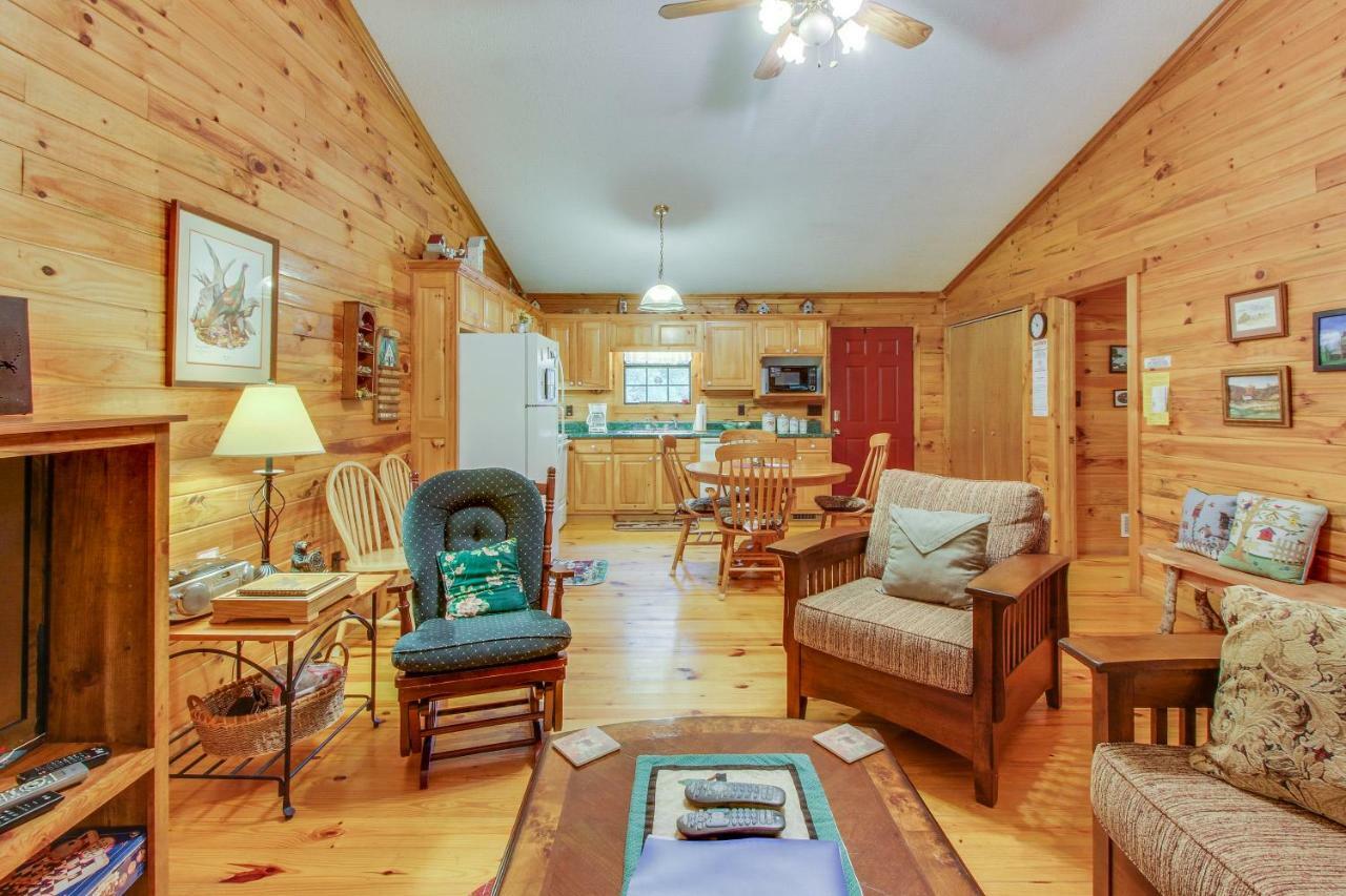 Вилла Bird Haus Batesville Экстерьер фото